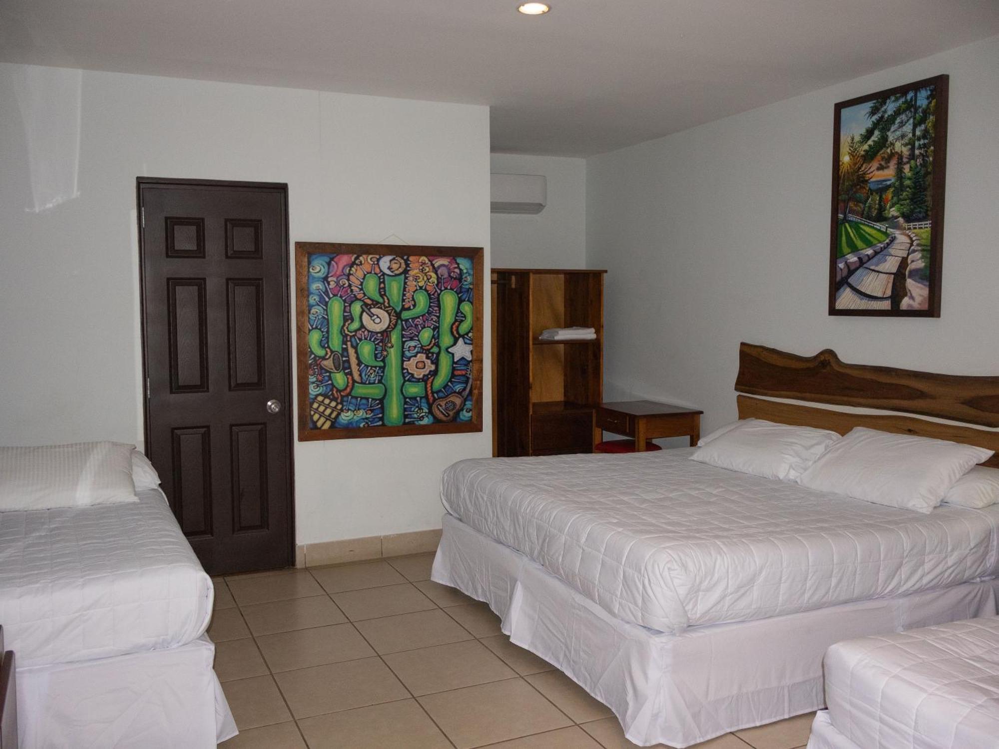 Hotel Leon Inn Ngoại thất bức ảnh